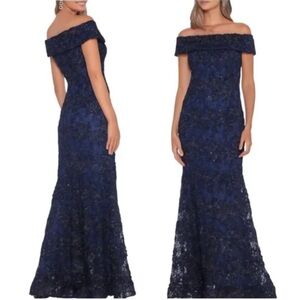 Xscape Navy Blue Off-Shoulder Lace Maxi Dress size 12 like new